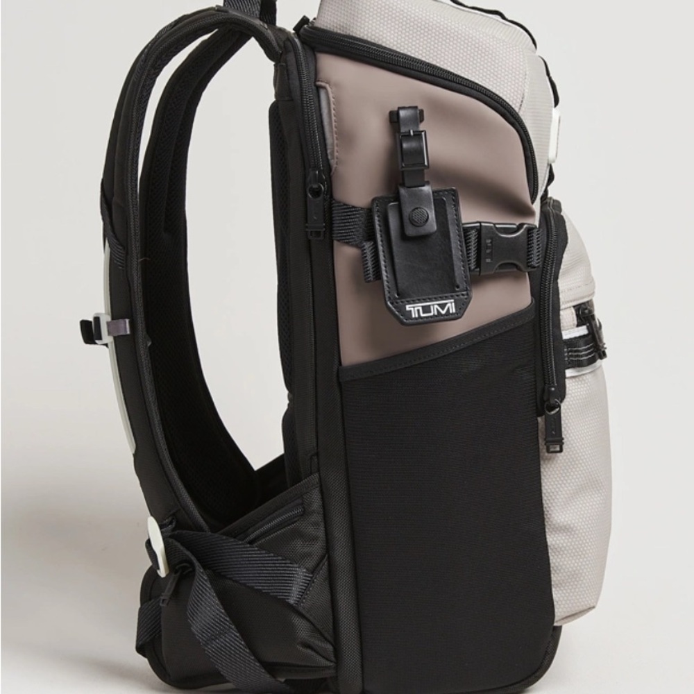 Tumi Alpha Bravo Reserve unisex Backpack Chalk - Picture 6 of 9